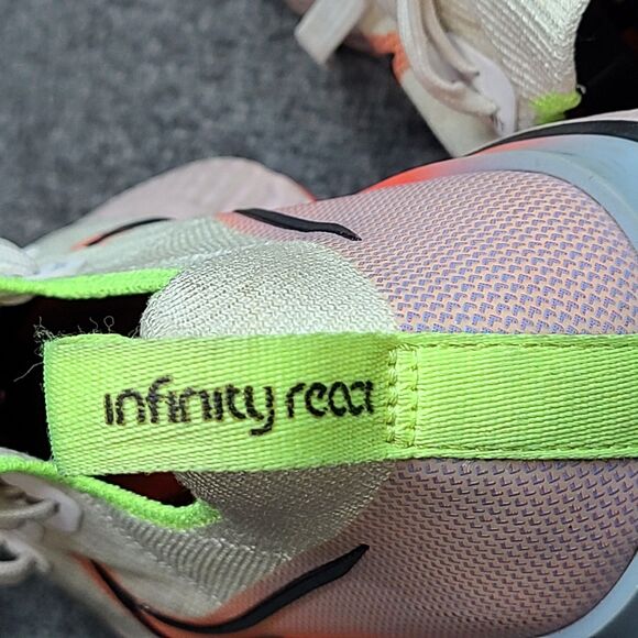 Nike React Infinity Run Flyknit 1 CW5636-100 Women’s Size 8 White Volt Track - Picture 7 of 10
